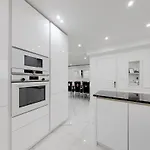Cannes 3 Bedrooms Apartment - 14Hv