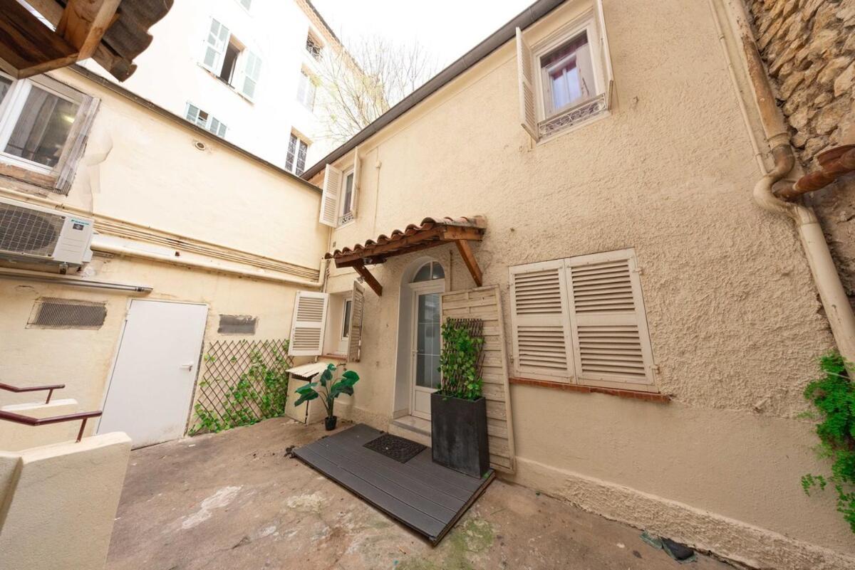 Apartamento 3 Bedrooms - 14hv *