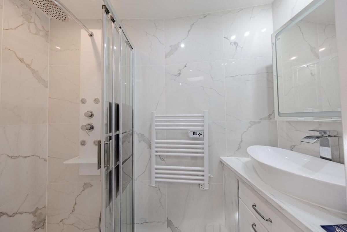 Apartamento 3 Bedrooms - 14hv *