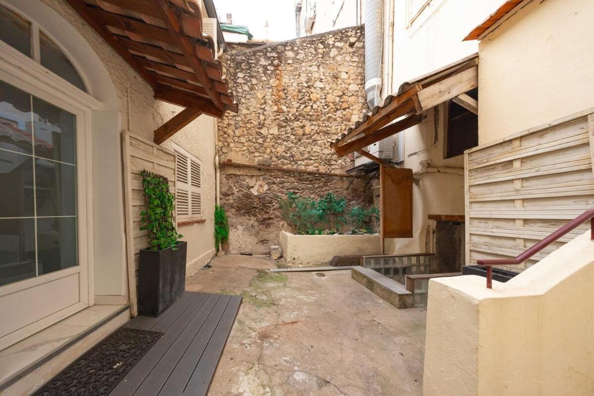 3 Bedrooms - 14hv